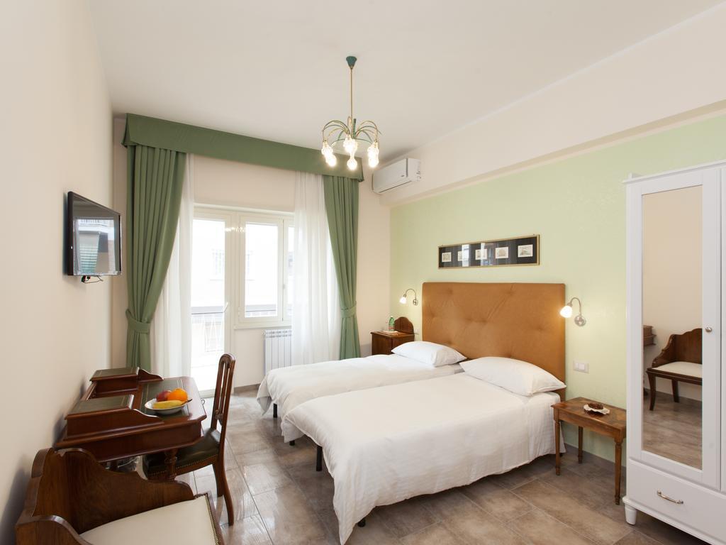רומא Anice Guesthouse מראה חיצוני תמונה
