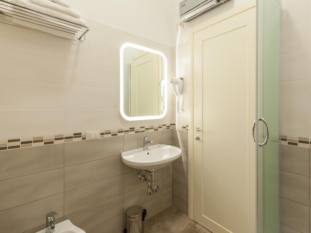 רומא Anice Guesthouse מראה חיצוני תמונה